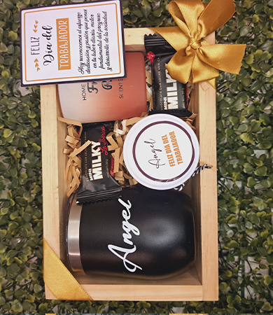 REGALOS CORPORATIVOS POR EL DIA DEL TRABAJO. DESAYUNOS CORPORATIVOS. DETALLES POR EL DIA DEL TRABAJO